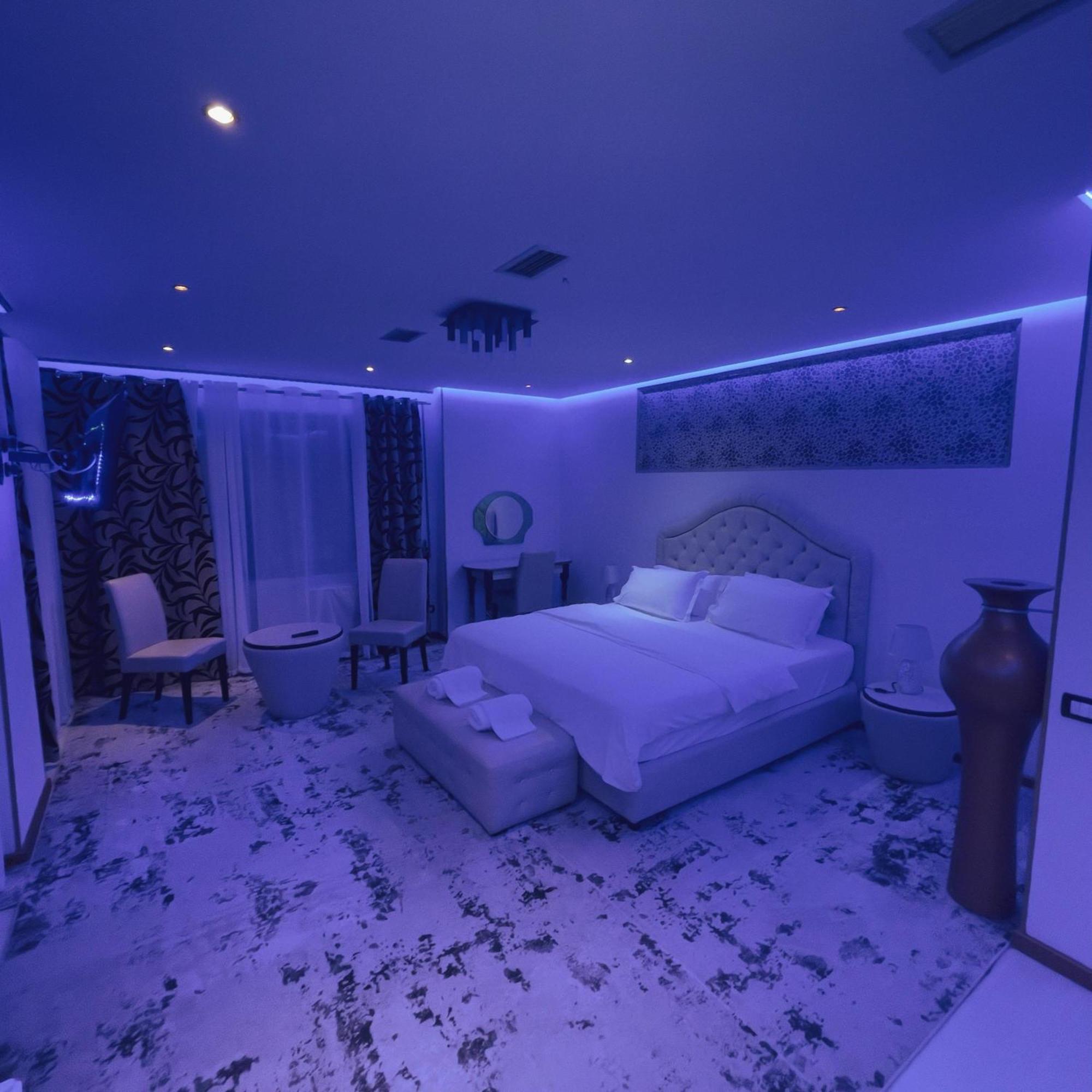 Rosa Blu Hotel 4*